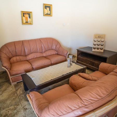 Toscana Apartman Gyula Eksteriør bilde