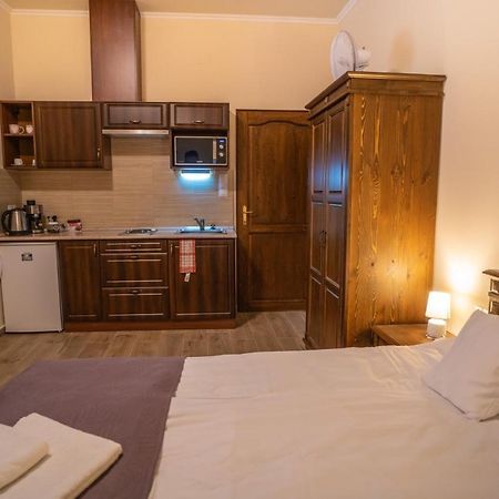 Toscana Apartman Gyula Eksteriør bilde