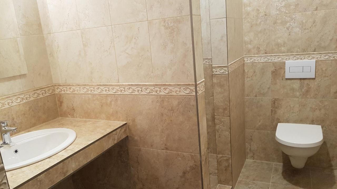 Toscana Apartman Gyula Eksteriør bilde